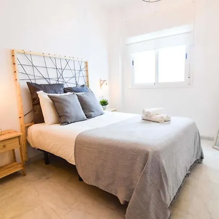 P&P Apartaments Carrera de Capuchinos Màlaga Exterior photo